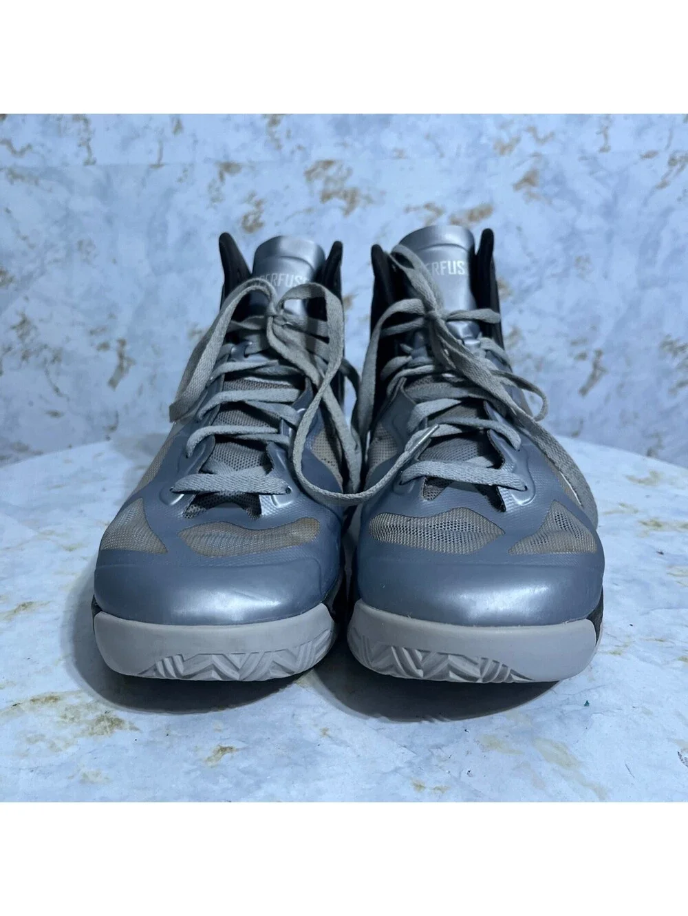 Nike Hyperfuse 2012 Mens Size 11.5 Basketball Shoes Gray Black Athletic Sneakers